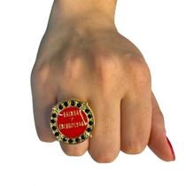 Anel Ajustável Rainha 7 Encr 2,70Cm Pto Verm Dour Metal