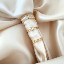 Anel Aliança Inteira Larga Navetes Cristais Banhado a Ouro