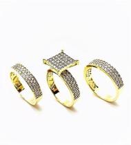 Anel Cravejado Pavé Zirconias Cristal e 2 Aparadores Trio (Kit 3 Peças) Banho Ouro 4326 Anel Cravejado Pavé Zirconias Cristal e 2 Aparadores Trio (Kit 3 Peças) Banho Ouro 4326