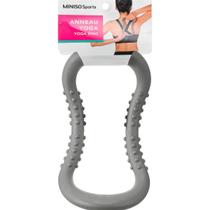 Anel de alongamento de ombro miniso sport yoga cor cinza .