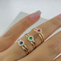 Anel de Formatura Ouro 18K Aro Oco Cravejado Pedra Colorida Anel de Formatura Ouro 18K Aro Oco Cravejado Pedra Colorida