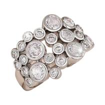 Anel de Noivado e Casamento Feminino em Prata com Zircônia Cúbica Anel de Noivado e Casamento Feminino em Prata com Zircônia Cúbica