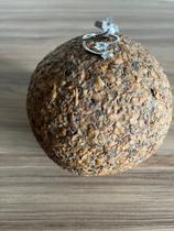 Anel de ouro branco zigzag em topázio azul e diamante negro.18 k