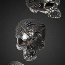 Anel de Prata Caveira - Skull Pirate - Em Prata 925 maciça - Celtic Joias Masculinas
