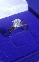 Anel Debutante 15 Anos Solitário Pedra Zircônia 5 mm Ouro 18 kilates Peso 1.00 Gramas