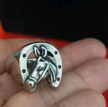 Anel em Aço Inox Ferradura Cabeça Cavalo