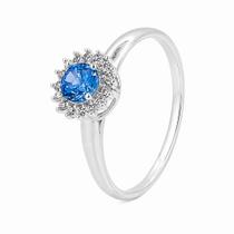 Anel em Prata 925 com Zircônia Azul e Pedras Laterais Anel em Prata 925 com Zircônia Azul e Pedras Laterais