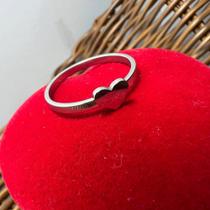 Anel Feminino Coração Minimalista Prata Aço Inox Com Caixinha de Veludo Anel Feminino Coração Minimalista Prata Aço Inox Com Caixinha de Veludo