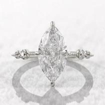Anel Feminino Fino com Zircônia Cúbica Marquise - Joia de Noivado/Casamento Anel Feminino Fino com Zircônia Cúbica Marquise - Joia de Noivado/Casamento
