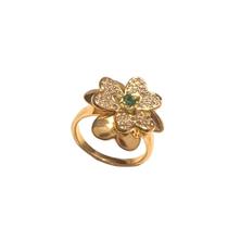 Anel flor cravejada banhado a ouro