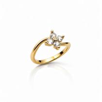 Anel Flor Cravejado Zircônia Banhado a Ouro 18k TAMANHO: 18 Anel Flor Cravejado Zircônia Banhado a Ouro 18k TAMANHO: 18