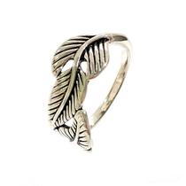 Anel Folhas Prata Hipoalergênico Banhado a Prata - Semijoia Elegante Anel Folhas Prata Hipoalergênico Banhado a Prata - Semijoia Elegante