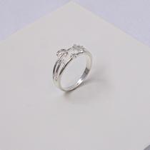 Anel Folheado a Prata 3 Fios com Lua e Estrelas Cravejadas