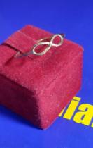 Anel Infinito Ouro 18 Kilates 0.90 Gramas