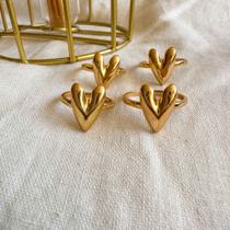 Anel love banhado em ouro 18k