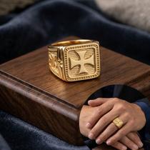 Anel Masculino Templário Cruz Malta Aço Inox Dourado Luxo Tamanho:20