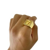Anel Número 7 Cravejado Quadrado - Banhado A Ouro 18K Anel Número 7 Cravejado Quadrado - Banhado A Ouro 18K