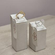 Anel paz e amor cravejado tam 16 (ouro)