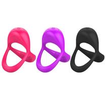 Anel Peniano e Escrotal com Estimulador de Clitóris Vibratório 7,4cm x 7,3cm Ondular de Silicone