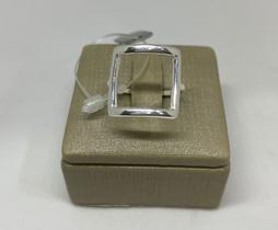 Anel quadrado vazado prata 925. Anel quadrado vazado prata 925.