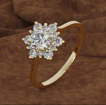 Anel solitario chuveirinho Banhado a Ouro 18k com pedras de Zircônia