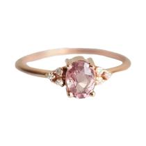 Anel Solitário de Zircônia Cúbica Oval em Ouro Rosa - Moda Huitan Anel Solitário de Zircônia Cúbica Oval em Ouro Rosa - Moda Huitan