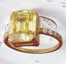 Anel solitário em Ouro 18k750 com moissanite Fancy Joias luxo Rosangela Lima Anel solitário em Ouro 18k750 com moissanite Fancy Joias luxo Rosangela Lima