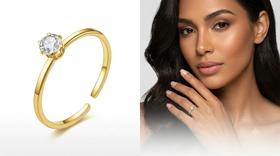 Anel Solitario Minimalista em Aço Inox Solitario Zirconia Premium Ajustável Banhado a Ouro 18 k Anel Solitario Minimalista em Aço Inox Solitario Zirconia Premium Ajustável Banhado a Ouro 18 k