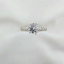 Anel Solitário Prata de Lei 925 com Zircônias Noivado