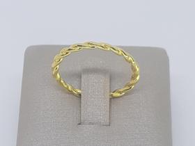 Anel torcido banhado a Ouro