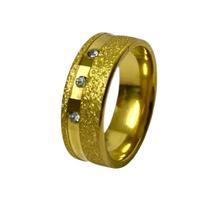 Anel Trabalhado Metal Dourado 3 Pedras - Aço Inoxidavel 8MM