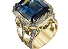Anel unissex com pedra safira cravejado de zirconias tam 22