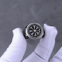 Anel Viking Vegvisir de Aço Inoxidável - Jóia Masculina com Design Celta e Runa