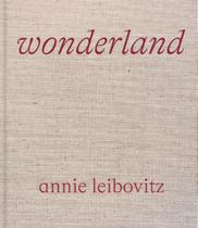Annie leibovitz - wonderland