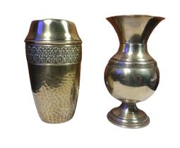 Antigo Par De Vasos Em Metal Dourado - R 11018 Antigo Par De Vasos Em Metal Dourado - R 11018
