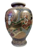 Antigo Pequeno Vaso Em Porcelana Oriental - R 11007 Antigo Pequeno Vaso Em Porcelana Oriental - R 11007