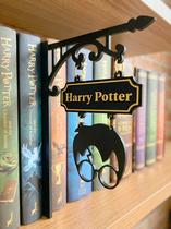 Aparador de Livros Harry Potter 3D Organizador Decorativo para Estante Geek Nerd Aparador de Livros Harry Potter 3D Organizador Decorativo para Estante Geek Nerd