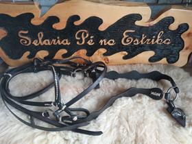 Apero com peiteira voltiada