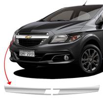 Aplique Da Grade Onix Prisma 13/16 Adesivo Resinado Cromado Aplique Da Grade Onix Prisma 13/16 Adesivo Resinado Cromado