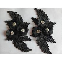 Aplique de Renda Guipir Floral 3D com Strass e Pérolas, Preto, 20 cm, Par, para Costura em Roupa e V