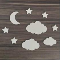 Aplique Lua, Nuvens e Estrelas para Parede Quarto de Bebê em MDF - Kit com 9 Peças