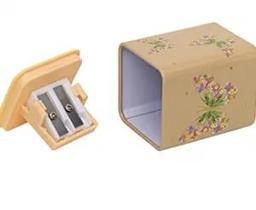 Apontador Molin metálico quadrado love borboletas 2 furos