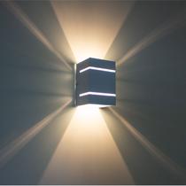 Arandela Branca + LED 5W 6000K luminária Externa Parede Muro 2 Focos Frisos Fachos St327 - Starlumen