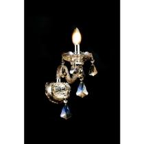 Arandela Classica Solitaria Cristais e Pingentes Impecavel Arandela Classica Solitaria Cristais e Pingentes Impecavel