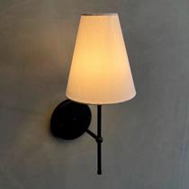Arandela de Parede Clássica Preto Alumínio com Cúpula algodão Branco Ref 05 Arandela de Parede Clássica Preto Alumínio com Cúpula algodão Branco Ref 05