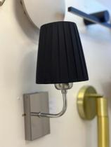 Arandela de parede cromado com cúpula preta de voil bocal E27 para lâmpada vela - Metal Domado Arandela de parede cromado com cúpula preta de voil bocal E27 para lâmpada vela - Metal Domado