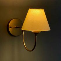Arandela de parede Curvada dourado de aluminio e bivolt Com Cúpula Algodão branco Arandela de parede Curvada dourado de aluminio e bivolt Com Cúpula Algodão branco