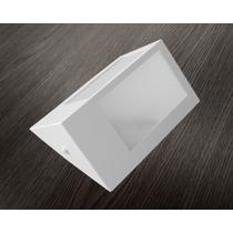 Arandela de parede Suegil Triângulo Pequena Liza