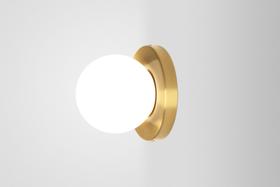 Arandela Dourada Ball Globo De Vidro Branco Cabeceira Zan80 - Acende a Luz