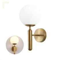 Arandela Dourada Globo Vidro Branco Interna Para Quarto E27 Lup58